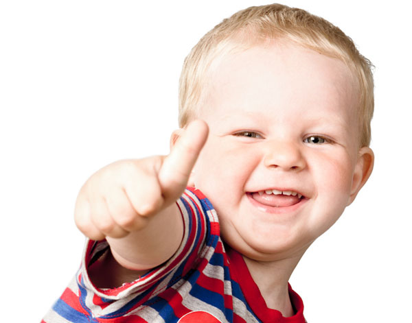 https://arquimedia.s3.amazonaws.com/27/anecdotas/happy-boyjpg.jpg
